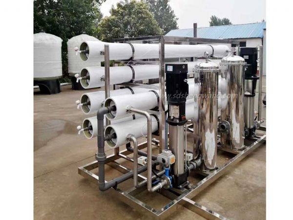 8噸雙級反滲透設(shè)備